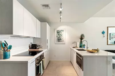 501 NE 31st St #2503, Miami, FL 33137 - Photo 9