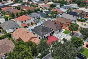 8816 NW 149th Terrace, Miami Lakes, FL 33018 - Photo 27