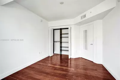 41 SE 5th St #1016, Miami, FL 33131 - Photo 15
