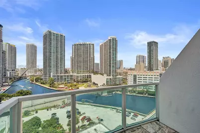 41 SE 5th St #1016, Miami, FL 33131 - Photo 17