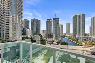 41 SE 5th St, Miami, FL 33131 - Photo 19