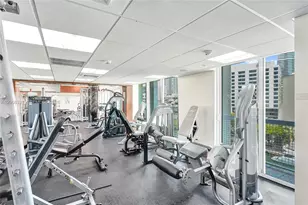41 SE 5th St, Miami, FL 33131 - Photo 41
