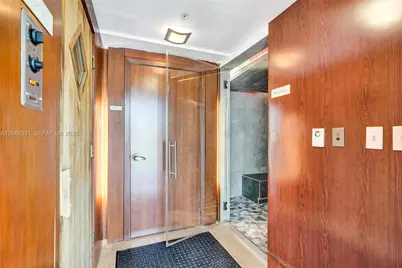 41 SE 5th St #1016, Miami, FL 33131 - Photo 45
