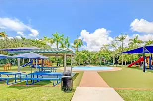 10237 NW 52nd Ln, Doral, FL 33178 - Photo 33