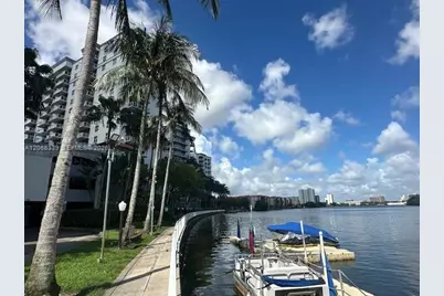 5091 NW 7th St #1008, Miami, FL 33126 - Photo 23