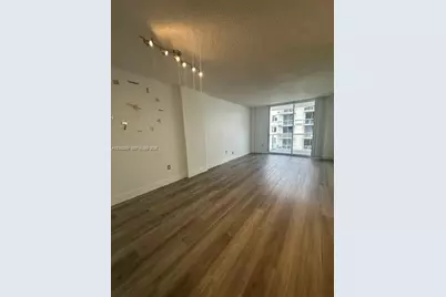 5091 NW 7th St #1008, Miami, FL 33126 - Photo 19