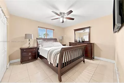 3180 W 3rd Ave, Hialeah, FL 33012 - Photo 25