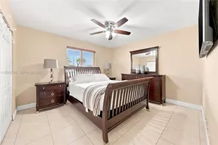 3180 W 3rd Ave, Hialeah, FL 33012 - Photo 25