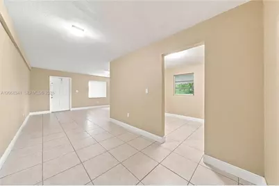 3180 W 3rd Ave, Hialeah, FL 33012 - Photo 35