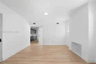 403 SW 12th Ave, Miami, FL 33130 - Photo 9