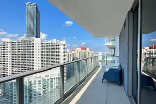 1300 Brickell Bay Dr, Miami, FL 33131 - Photo 25