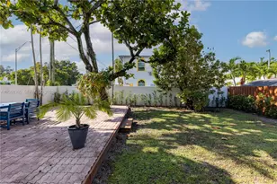 2250 SW 17th Ave, Miami, FL 33145 - Photo 17
