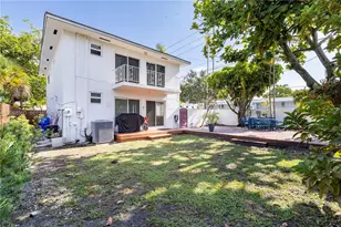 2250 SW 17th Ave, Miami, FL 33145 - Photo 3
