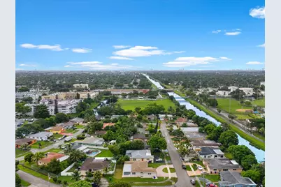 4545 NW 39th St, Lauderdale Lakes, FL 33319 - Photo 51