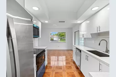 4545 NW 39th St, Lauderdale Lakes, FL 33319 - Photo 19
