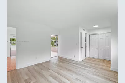4545 NW 39th St, Lauderdale Lakes, FL 33319 - Photo 33