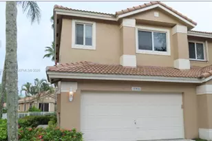 15842 SW 10th St, Pembroke Pines, FL 33027 - Photo 1