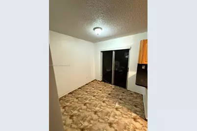 5274 W 25th Ln #206, Hialeah, FL 33016 - Photo 11