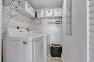 6305 Indian Creek Dr, Miami Beach, FL 33141 - Photo 7