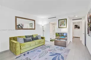 520 Brickell Key Dr, Miami, FL 33131 - Photo 17