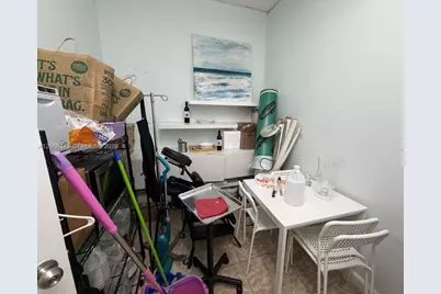 8318 SW 40th St, Miami, FL 33155 - Photo 11