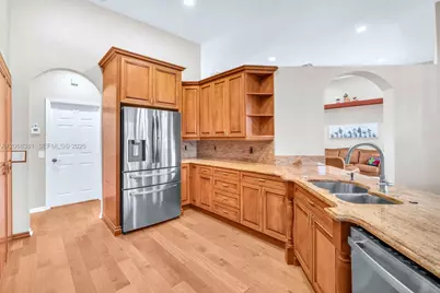 2979 SW 144th Ter, Davie, FL 33330 - Photo 17