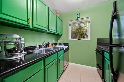 750 Jefferson Ave #14, Miami Beach, FL 33139 - Photo 5