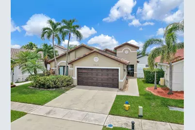 17640 SW 4th Ct, Pembroke Pines, FL 33029 - Photo 1