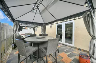 17640 SW 4th Ct, Pembroke Pines, FL 33029 - Photo 45