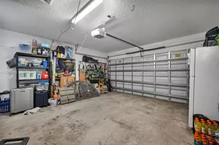 17640 SW 4th Ct, Pembroke Pines, FL 33029 - Photo 39