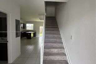 2739 SE 17th St, Homestead, FL 33035 - Photo 7