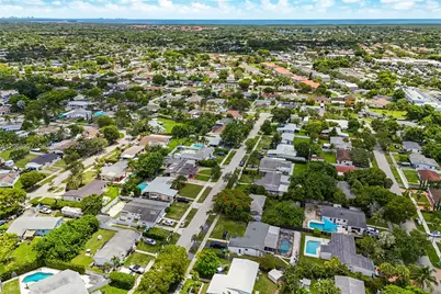9280 Nautilus Dr, Cutler Bay, FL 33189 - Photo 19