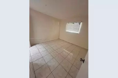 8704 NW 35th St #202, Coral Springs, FL 33065 - Photo 7