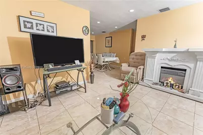 1365 NW 192nd Ter, Miami Gardens, FL 33169 - Photo 5