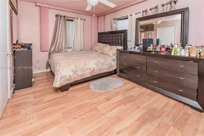 1365 NW 192nd Ter, Miami Gardens, FL 33169 - Photo 15