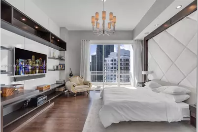 900 Brickell Key Blvd #2904, Miami, FL 33131 - Photo 15
