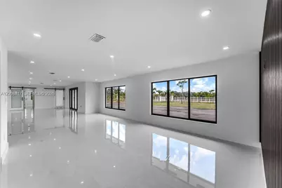 29855 SW 208th Ave, Homestead, FL 33030 - Photo 11