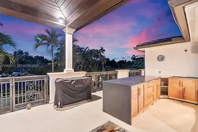1001 NE 96th St, Miami Shores, FL 33138 - Photo 19