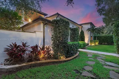 1001 NE 96th St, Miami Shores, FL 33138 - Photo 7