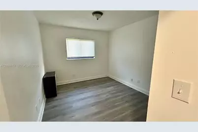 230 NW 8th Ave, Dania Beach, FL 33004 - Photo 31