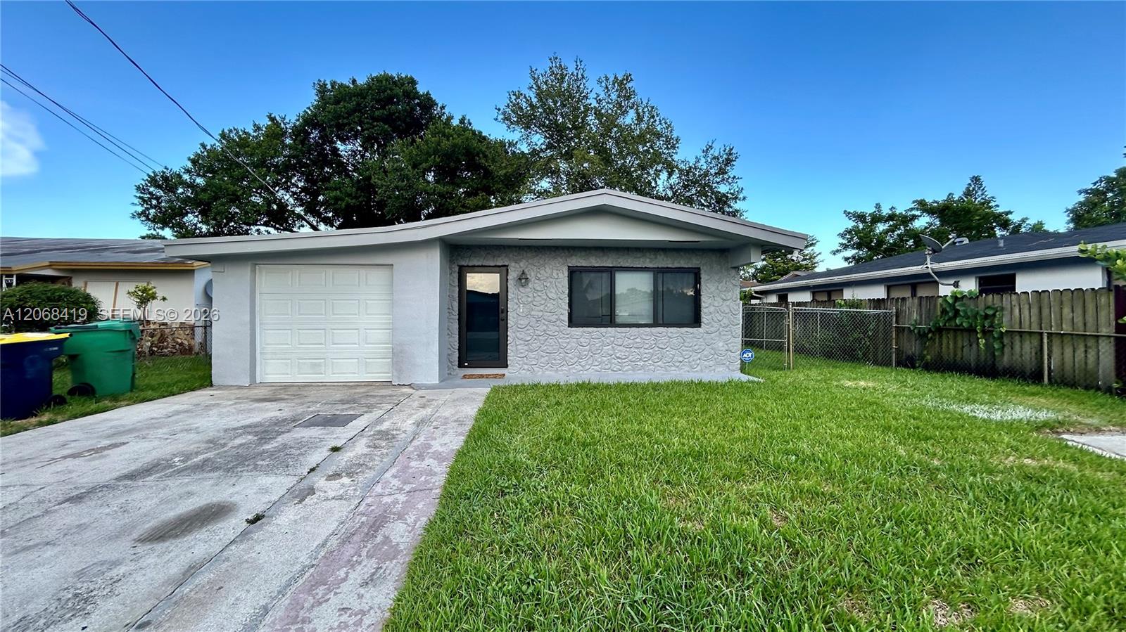 230 NW 8th Ave - 230 NW 8th Ave, Dania Beach, FL 33004 Luxury Property | Jose Angel Pina