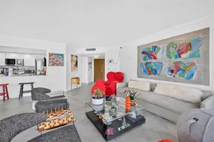 1000 Island Blvd, Aventura, FL 33160 - Photo 3