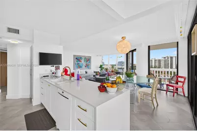 1000 Island Blvd #1204, Aventura, FL 33160 - Photo 17