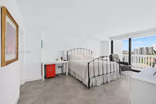 1000 Island Blvd, Aventura, FL 33160 - Photo 25