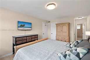 2600 Diana Dr, Hallandale Beach, FL 33009 - Photo 19