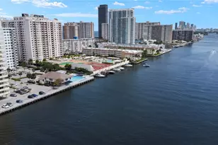 2600 Diana Dr, Hallandale Beach, FL 33009 - Photo 37