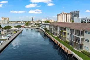 2600 Diana Dr, Hallandale Beach, FL 33009 - Photo 27