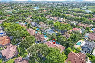 15600 NW 82nd Ct, Miami Lakes, FL 33016 - Photo 45
