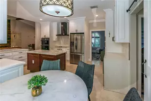 15600 NW 82nd Ct, Miami Lakes, FL 33016 - Photo 7