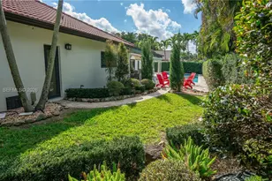 15600 NW 82nd Ct, Miami Lakes, FL 33016 - Photo 35